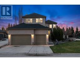 3 Canso Green SW Canyon Meadows