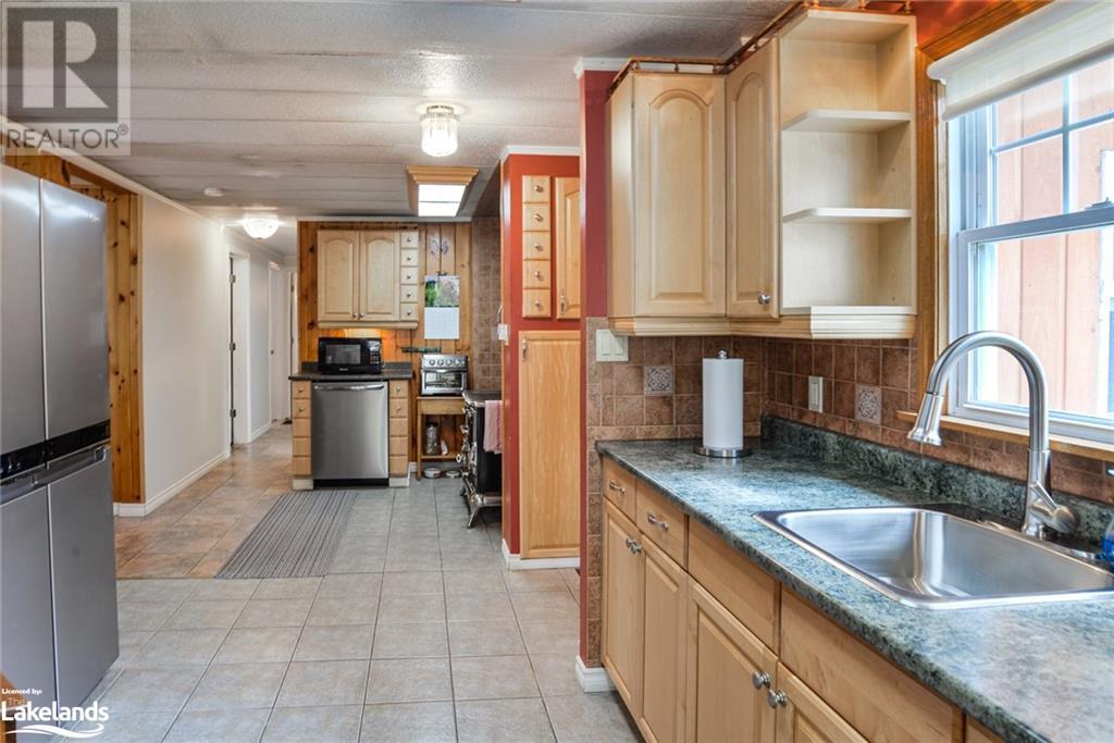 399 Otter Lake Road, Huntsville, Ontario  P1H 0H8 - Photo 17 - 40588556