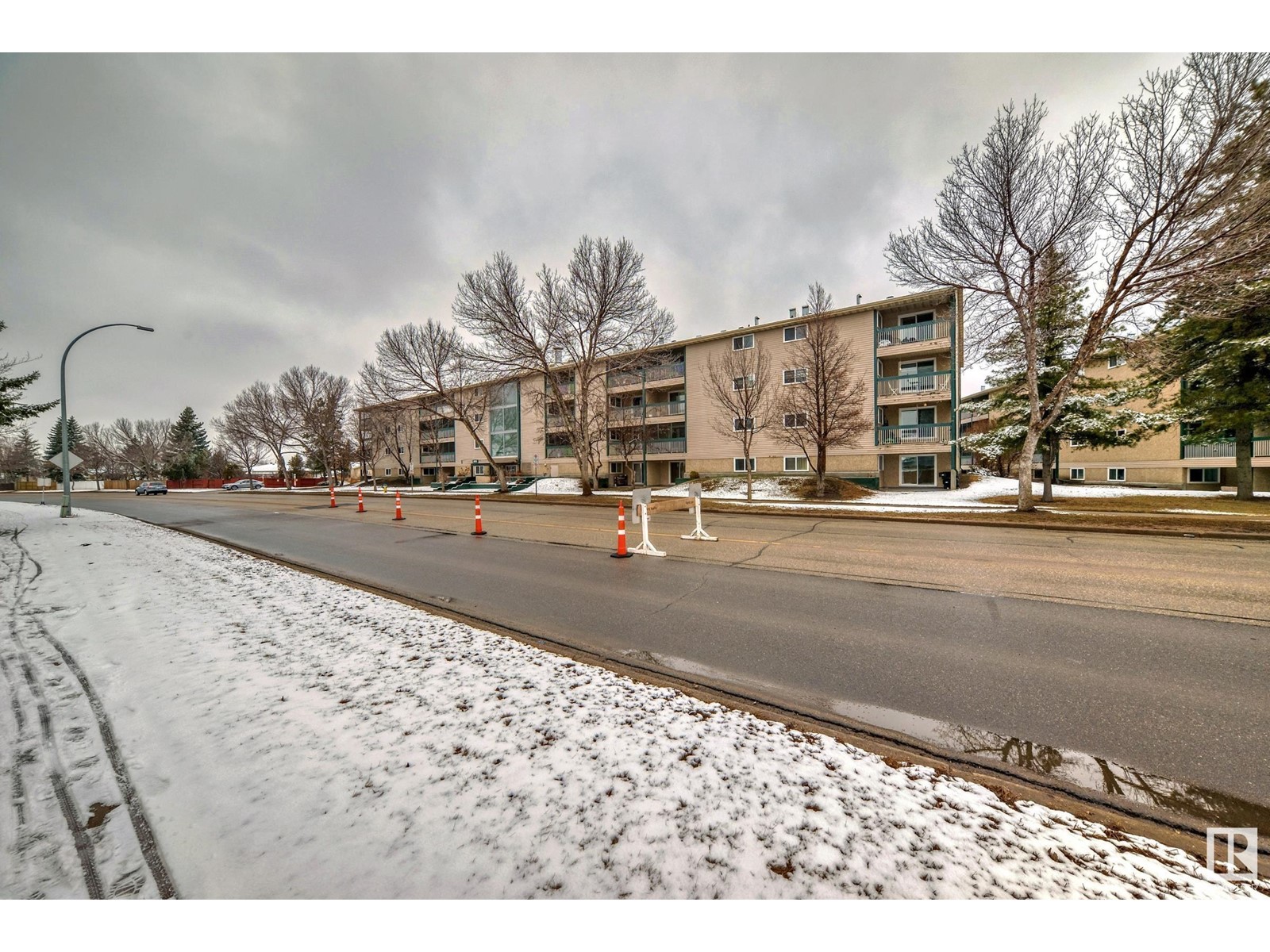 #203 4810 Mill Woods Rd S Nw, Edmonton, Alberta  T6L 5N9 - Photo 35 - E4387226