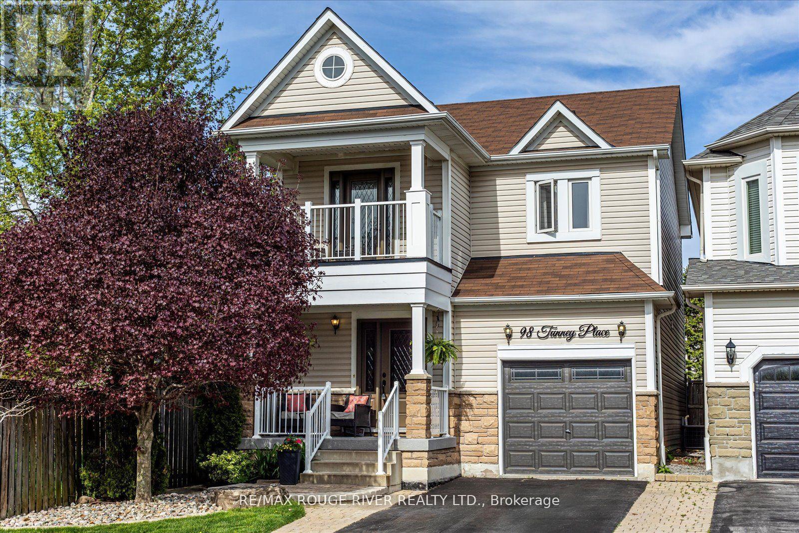 98 TUNNEY PLACE, whitby, Ontario