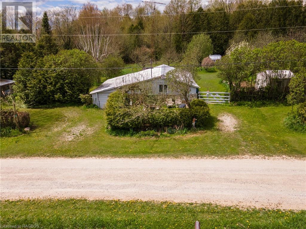 120 Sir Williams Lane, Grey Highlands, Ontario  N0C 1E0 - Photo 9 - 40587496