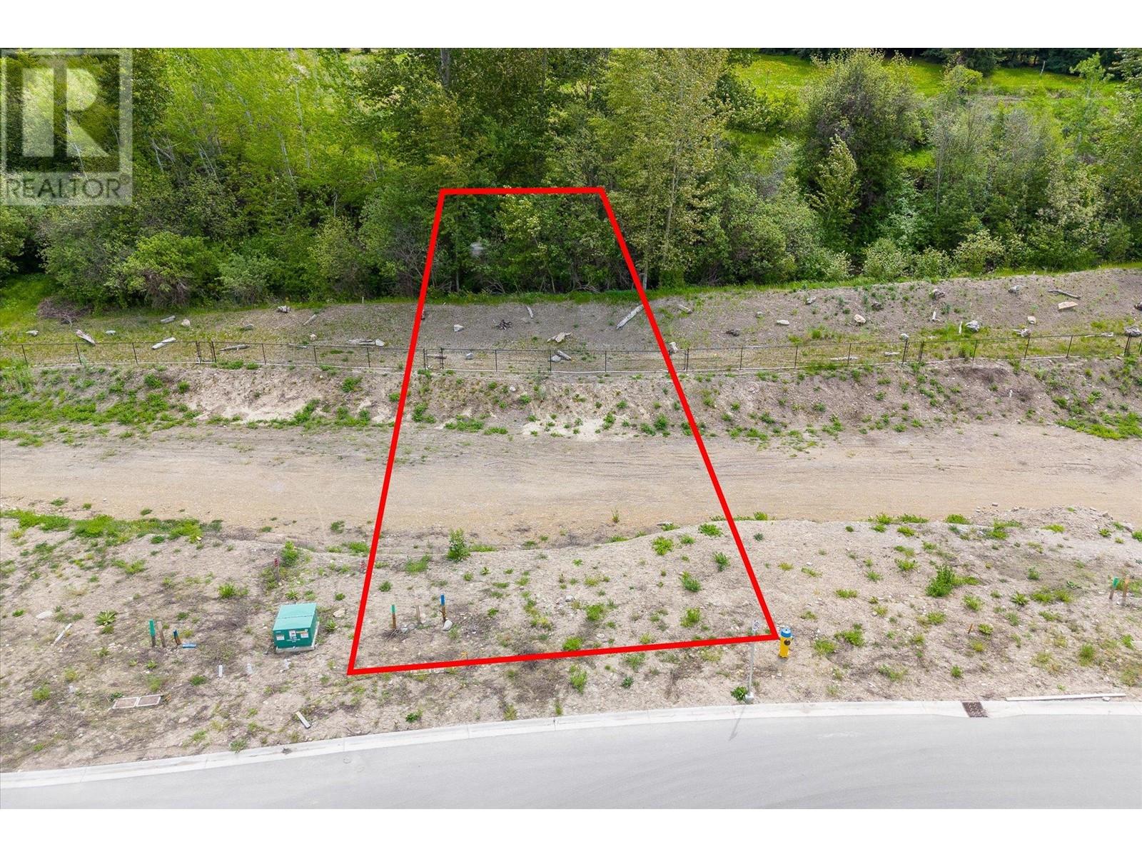 Property at 980 Bull Crescent Lot# 72 image 4