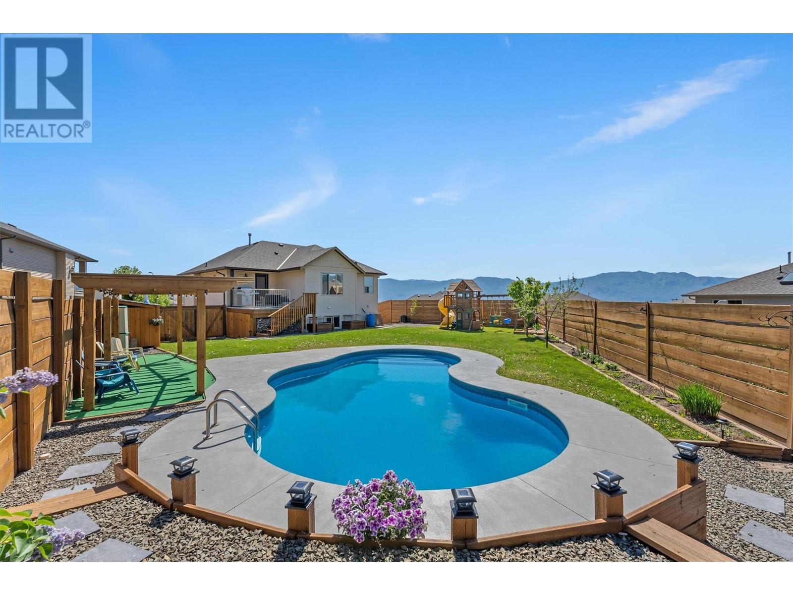 2570 Copper Ridge Way, west kelowna, British Columbia