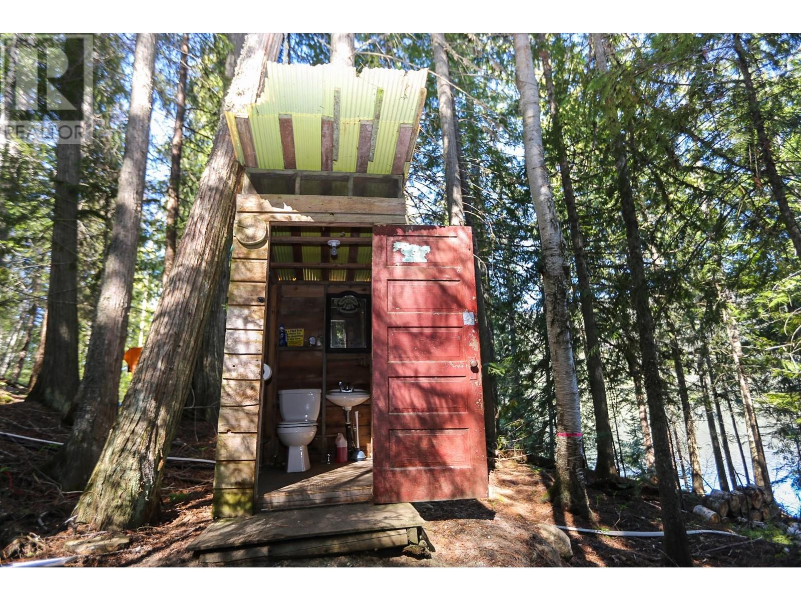 5319 East Barriere Lake Fsr, Barriere, British Columbia    - Photo 29 - 178423