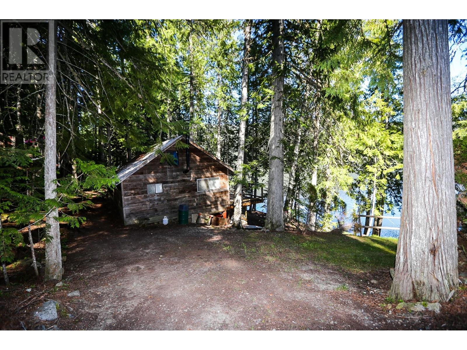 5319 East Barriere Lake Fsr, Barriere, British Columbia    - Photo 3 - 178423
