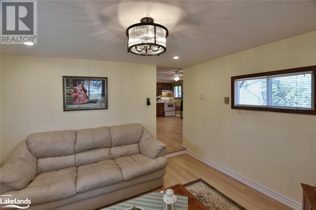 34 Nancy Street, Wasaga Beach, Ontario  L9Z 2K5 - Photo 15 - 40587967