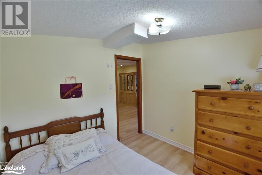34 Nancy Street, Wasaga Beach, Ontario  L9Z 2K5 - Photo 17 - 40587967