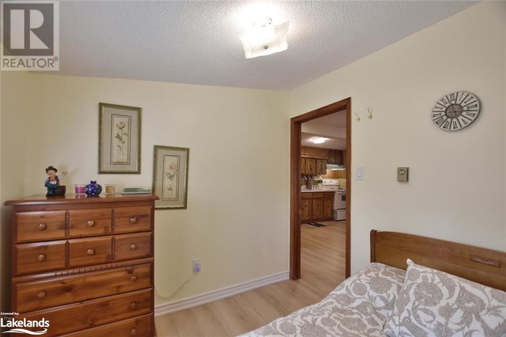 34 Nancy Street, Wasaga Beach, Ontario  L9Z 2K5 - Photo 19 - 40587967