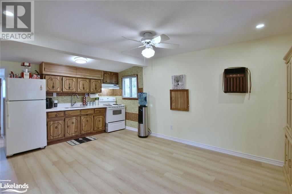 34 Nancy Street, Wasaga Beach, Ontario  L9Z 2K5 - Photo 7 - 40587967