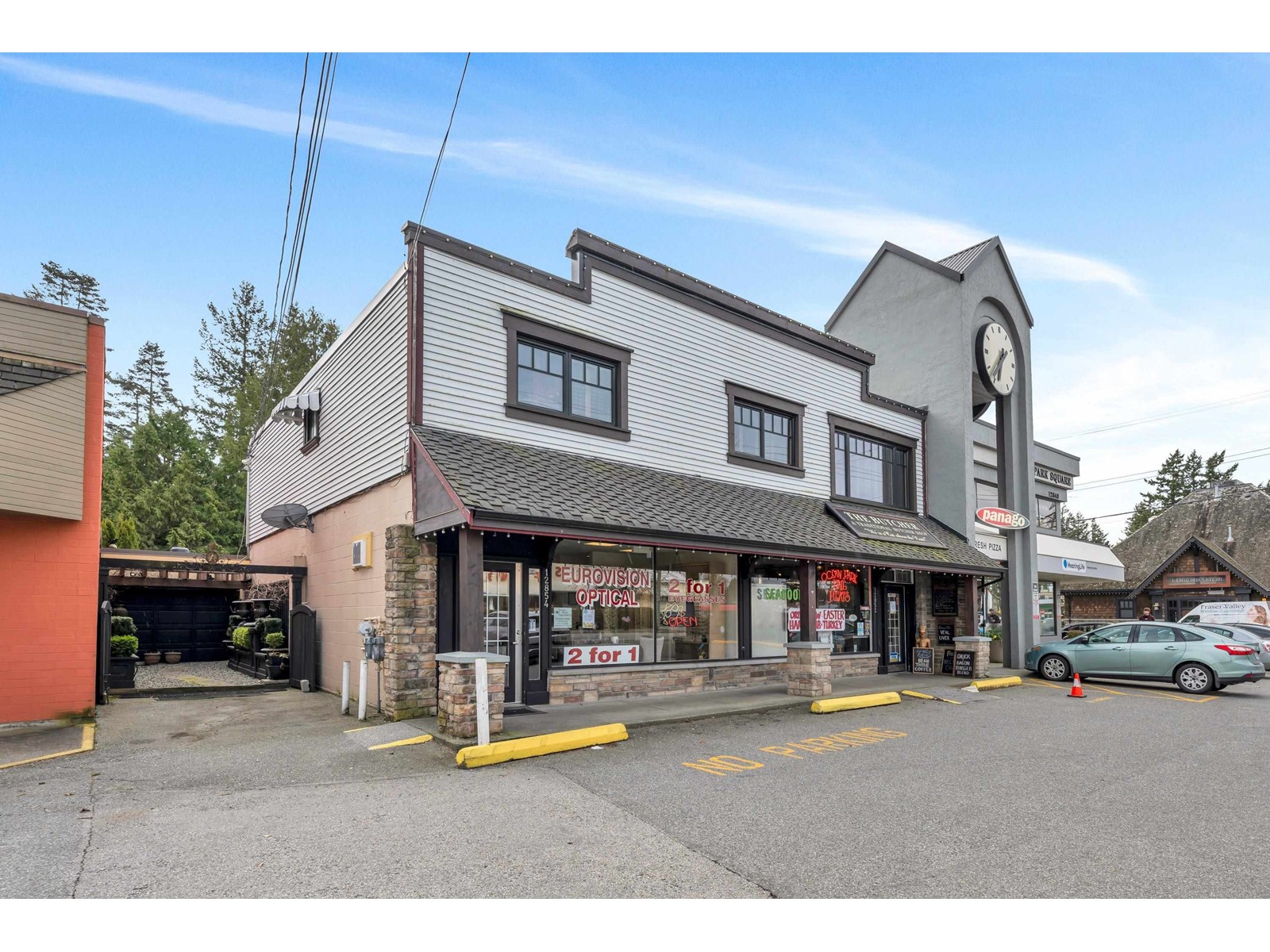 12852 16 Avenue, Surrey, British Columbia  V4A 1N6 - Photo 1 - C8059985
