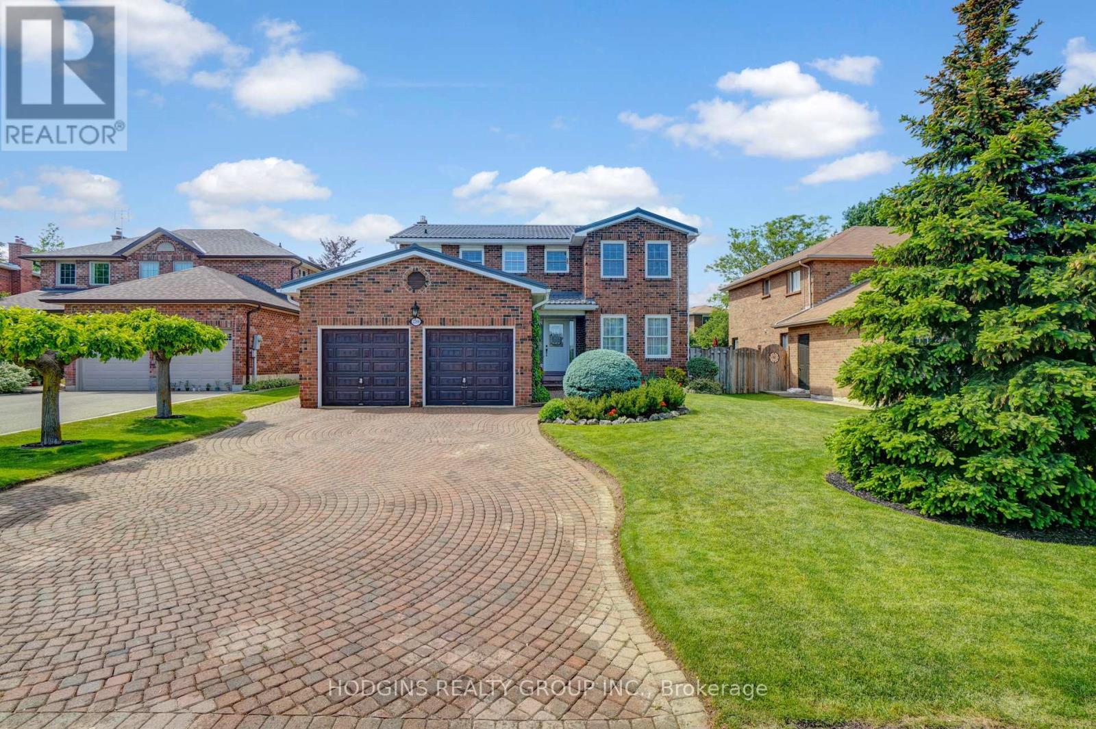 <h3>$1,850,000</h3><p>2289 Beejay Court Court, Mississauga, Ontario</p>