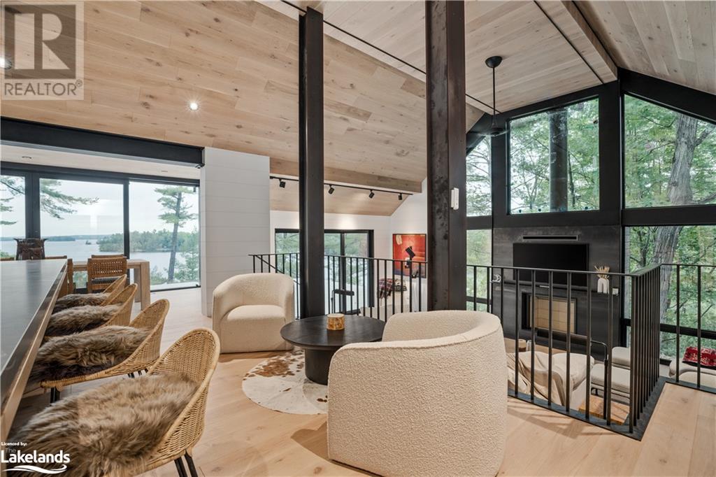 1053 Brackenrig Rd Road Unit# 2, Port Carling, Ontario  P0B 1J0 - Photo 3 - 40588627