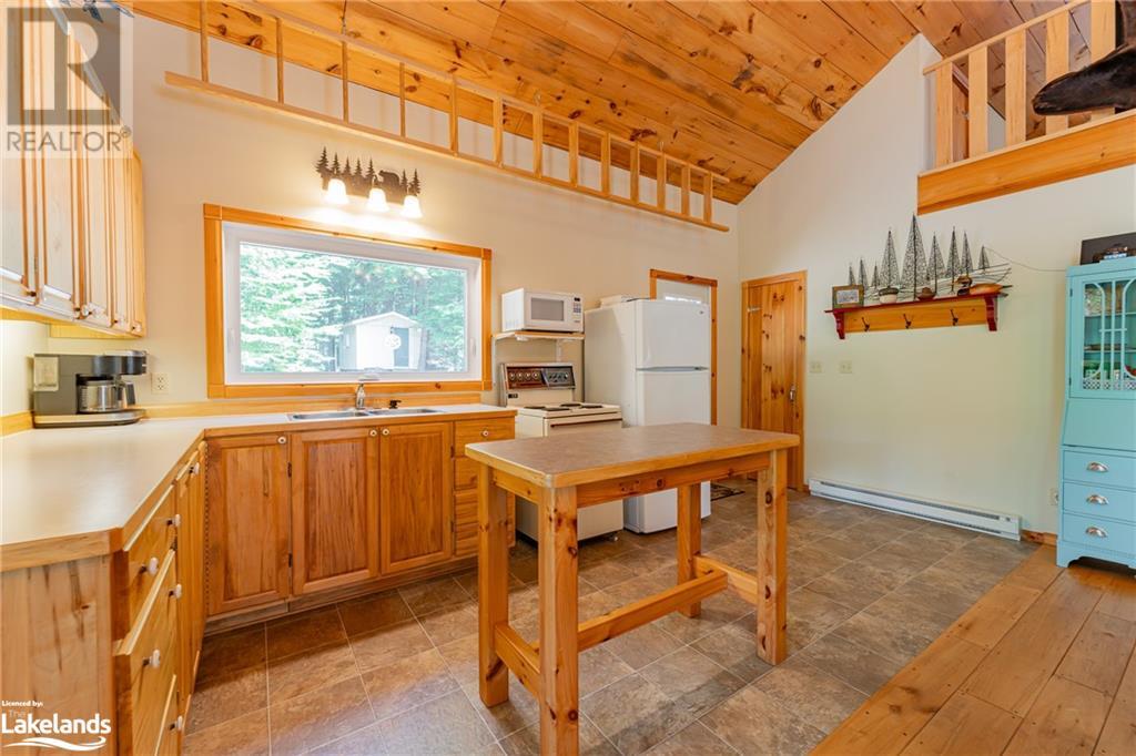 10469 Little Hawk Lake, Algonquin Highlands, Ontario  K0M 1J2 - Photo 6 - 40586996