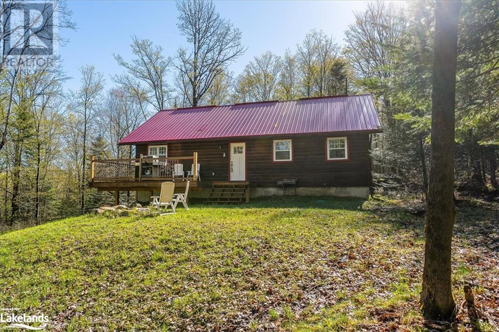 1112 Bushwolf Lake Road, Haliburton, Ontario  K0M 1S0 - Photo 3 - 40585036