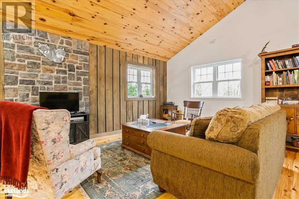 1112 Bushwolf Lake Road, Haliburton, Ontario  K0M 1S0 - Photo 6 - 40585036