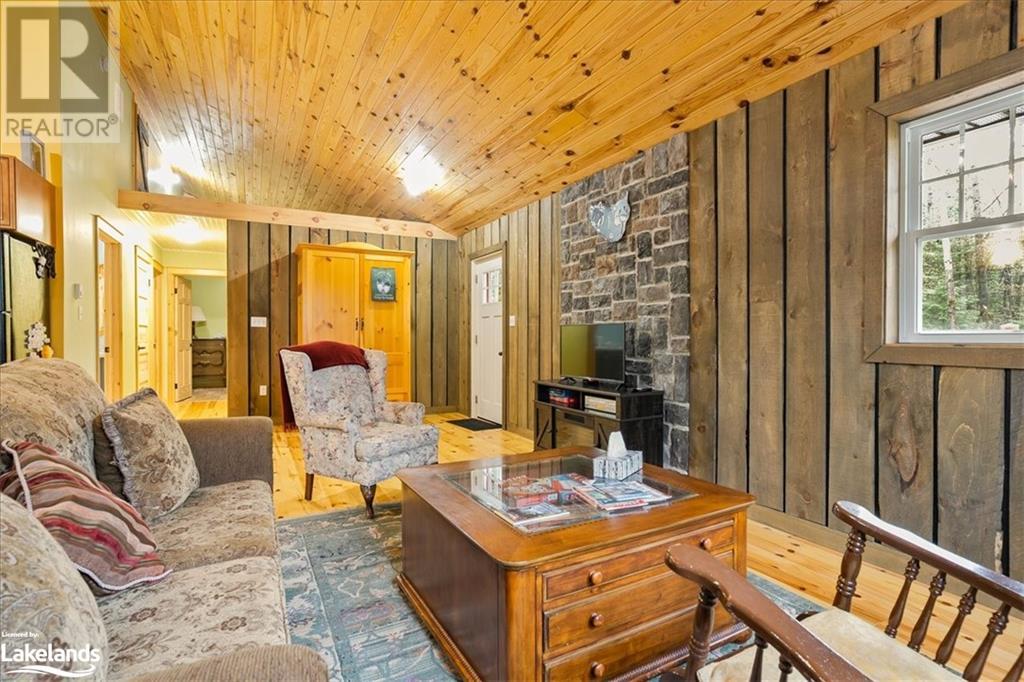 1112 Bushwolf Lake Road, Haliburton, Ontario  K0M 1S0 - Photo 7 - 40585036