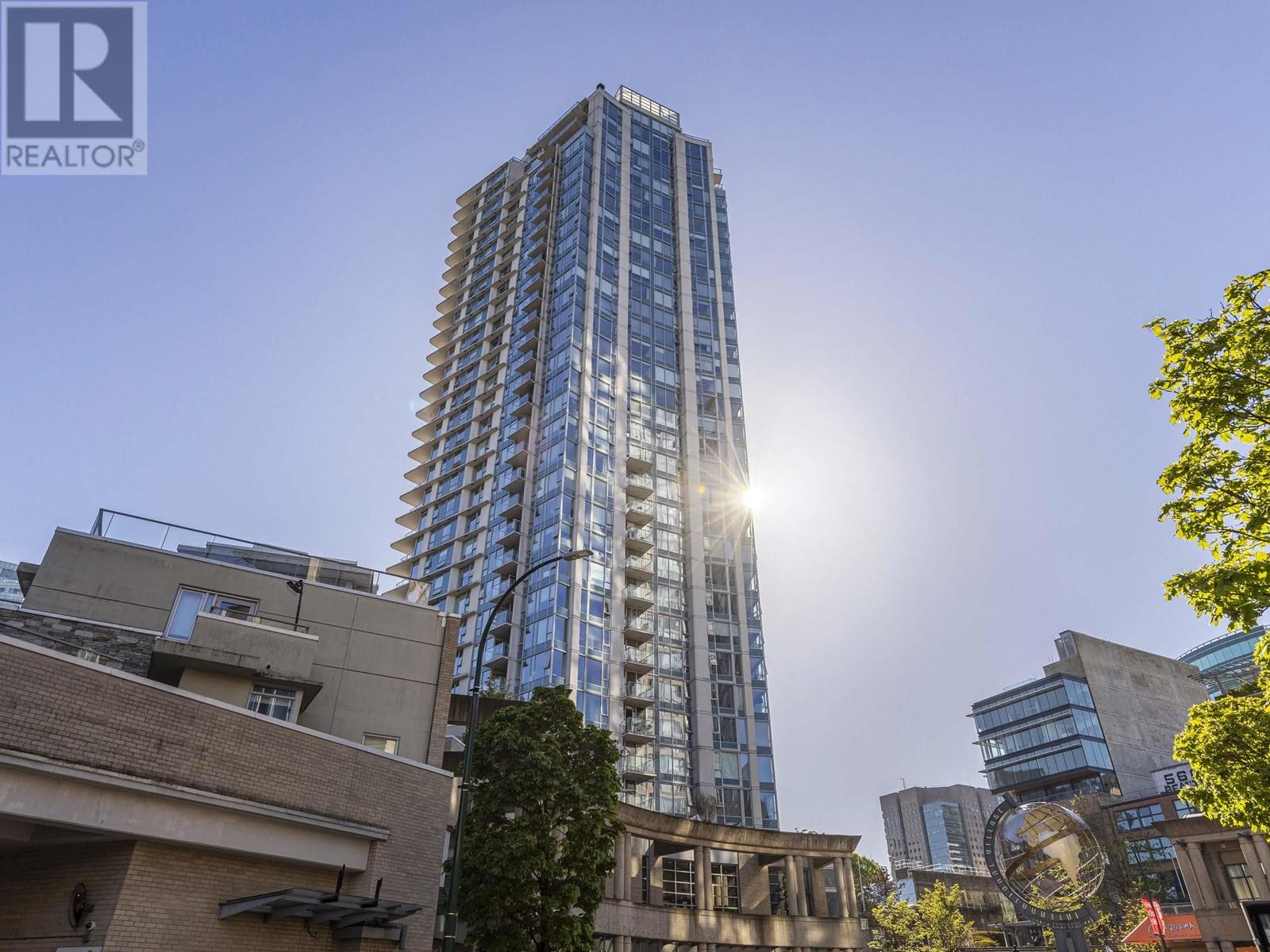 905 188 KEEFER PLACE, Vancouver