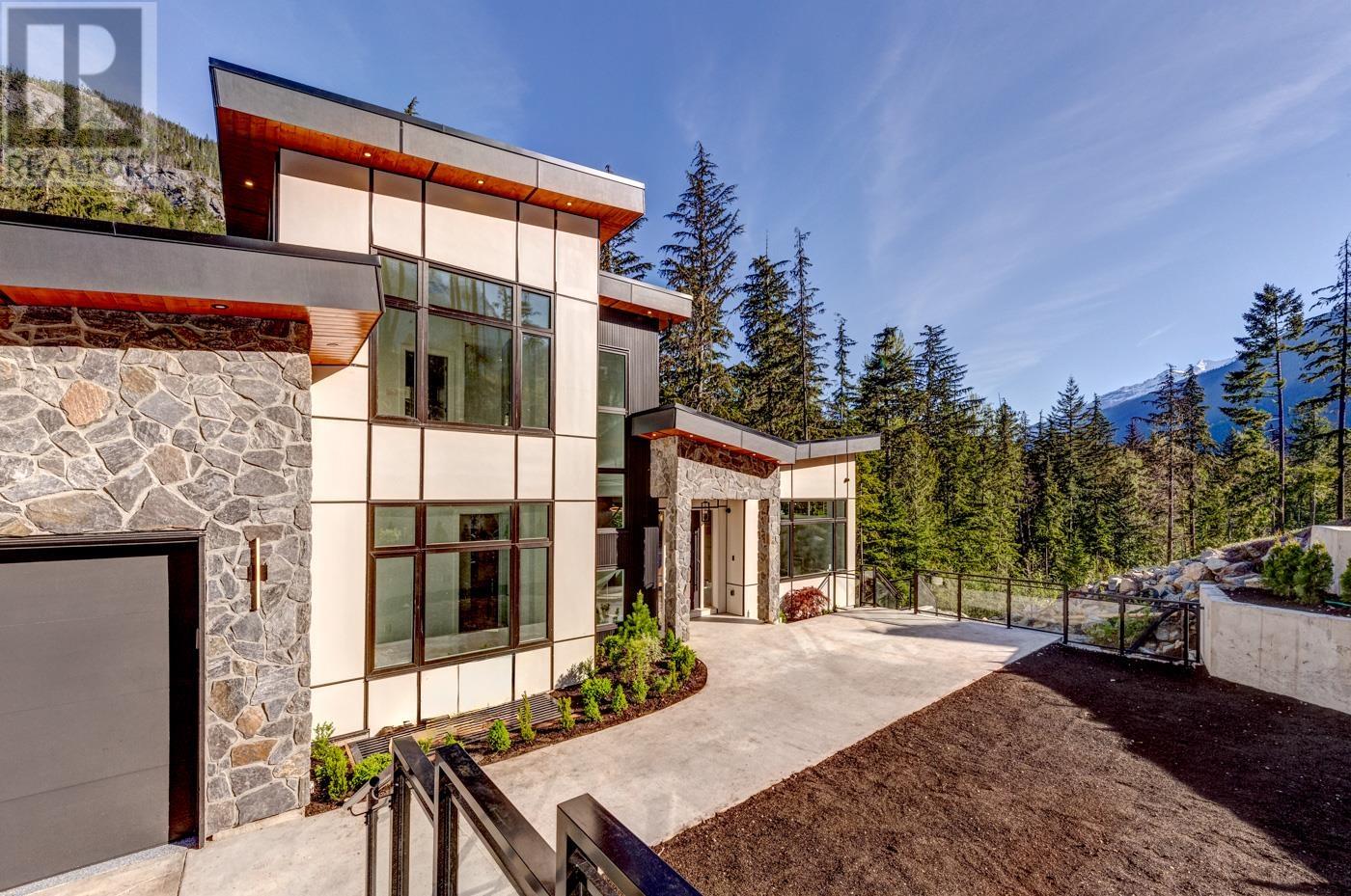 9113 RIVERSIDE DRIVE, whistler, British Columbia