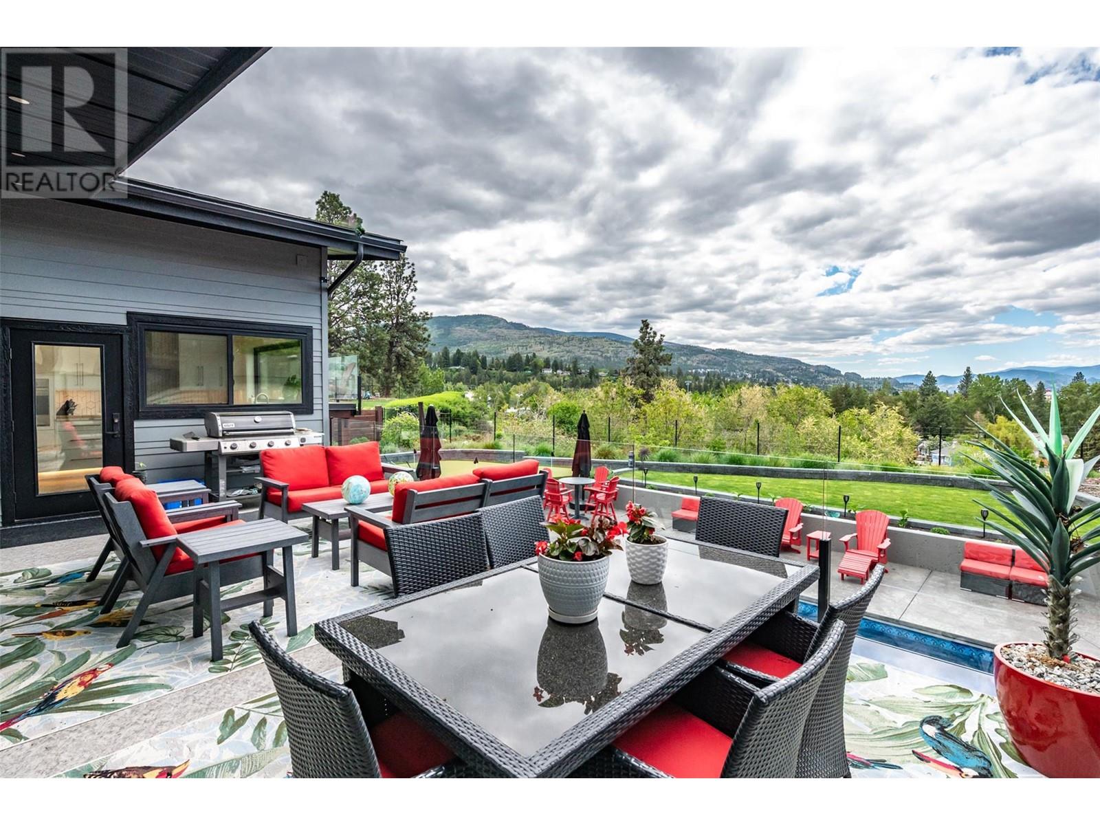 1122 Redlands Road Penticton