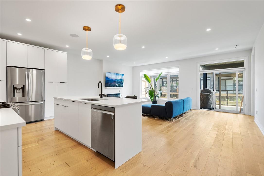 8974 Willoughby Drive, Unit #36, Niagara Falls, Ontario  L2G 0Y8 - Photo 7 - H4193914