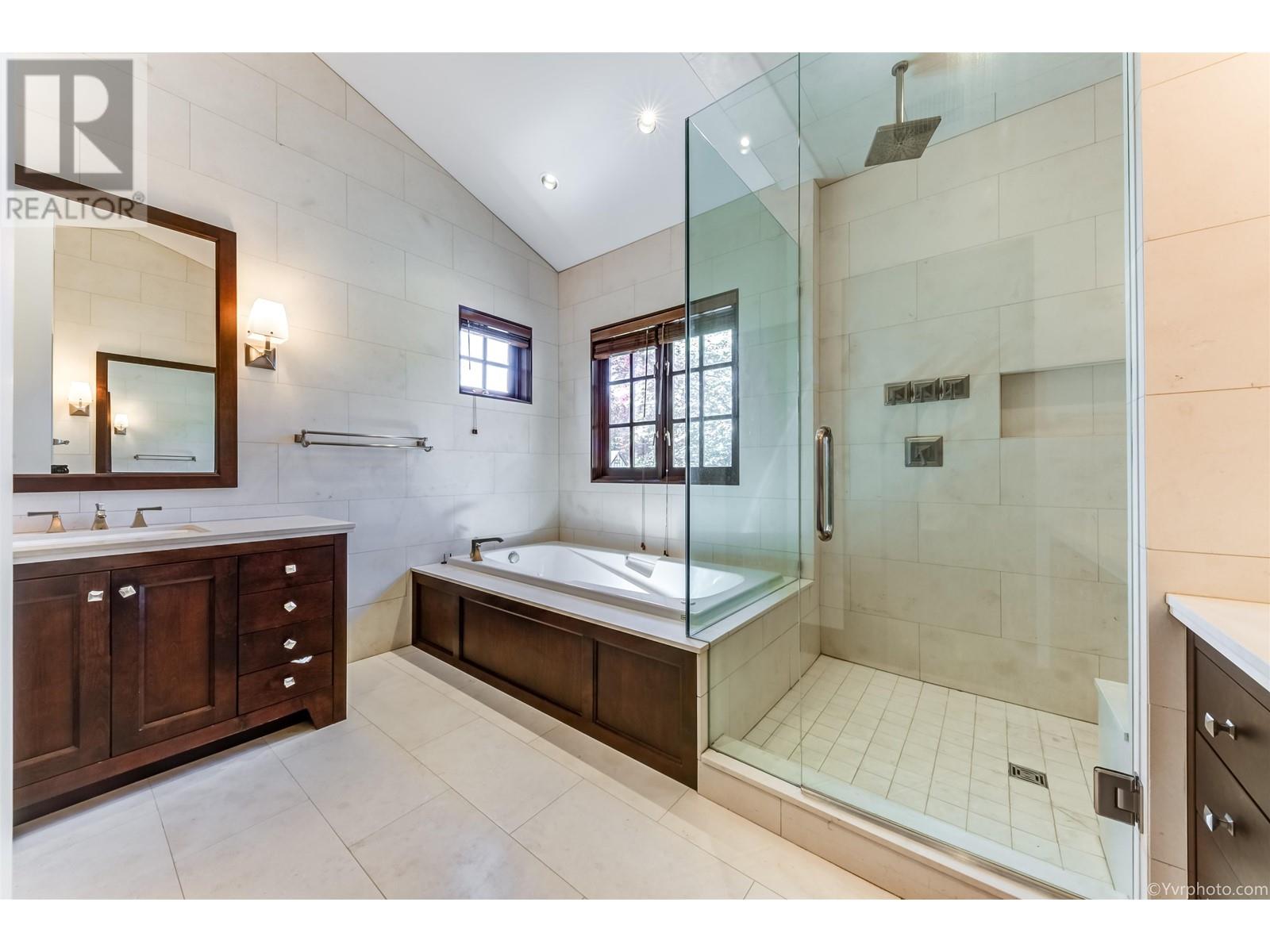 1807 Acadia Road, Vancouver, British Columbia  V6T 1R2 - Photo 31 - R2883123