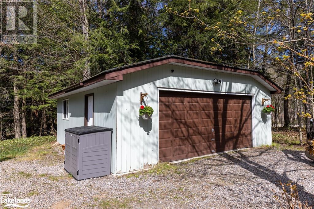 1001 Hemlock Road, Huntsville, Ontario  P1H 2J6 - Photo 5 - 40580042