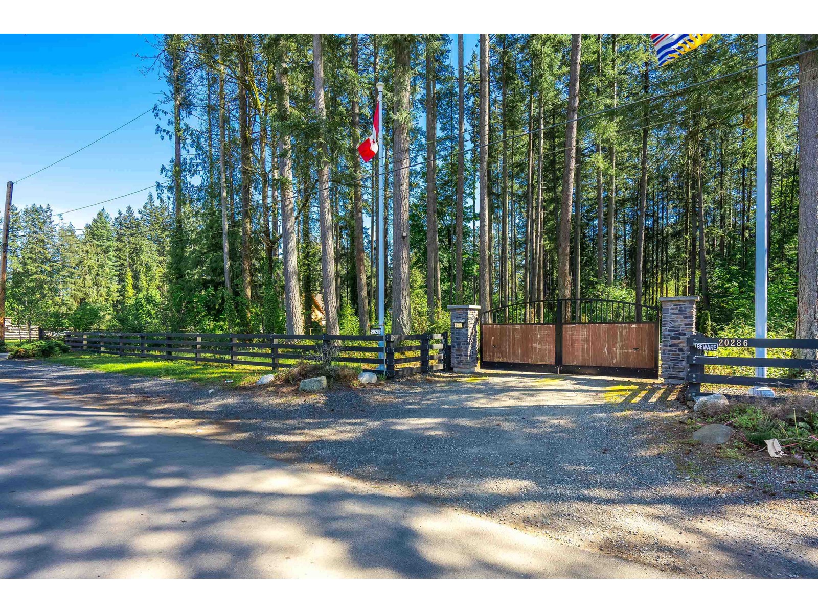 20286 27 Avenue, Langley, British Columbia  V2X 1Z3 - Photo 4 - R2881038
