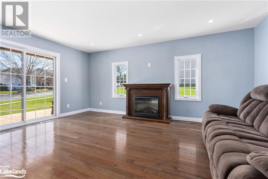 15 Lankin Avenue, Bracebridge, Ontario  P1L 1Y4 - Photo 8 - 40589448