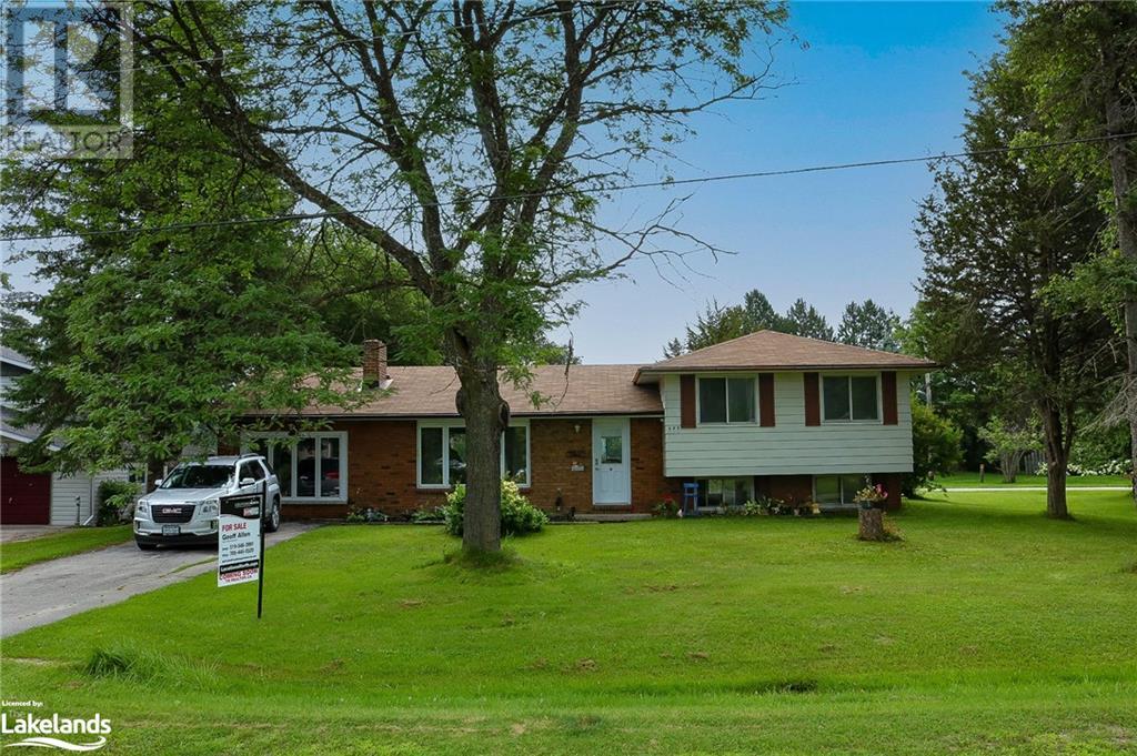 209 Charles Street, Stayner, Ontario  L0M 1S0 - Photo 2 - 40579213