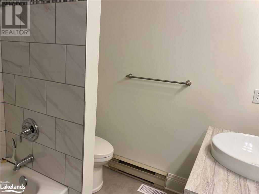 395 Mariners Way, Collingwood, Ontario  L9Y 5C7 - Photo 32 - 40589352