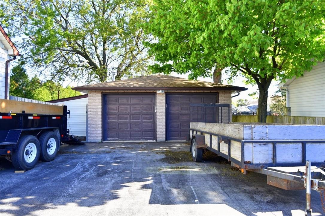 Image of property at 647 LIMERIDGE Road E