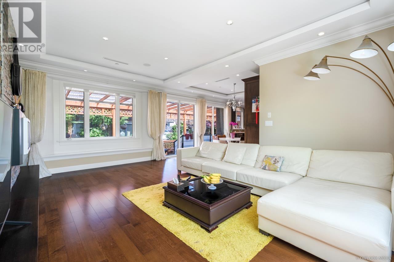 1041 W 58th Avenue, Vancouver, British Columbia  V6P 1V9 - Photo 8 - R2882516
