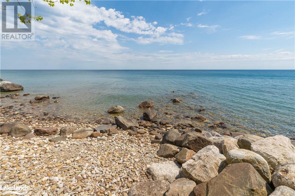 365 Cedar Ave, Meaford, Ontario  N4L 1W5 - Photo 2 - 40585897