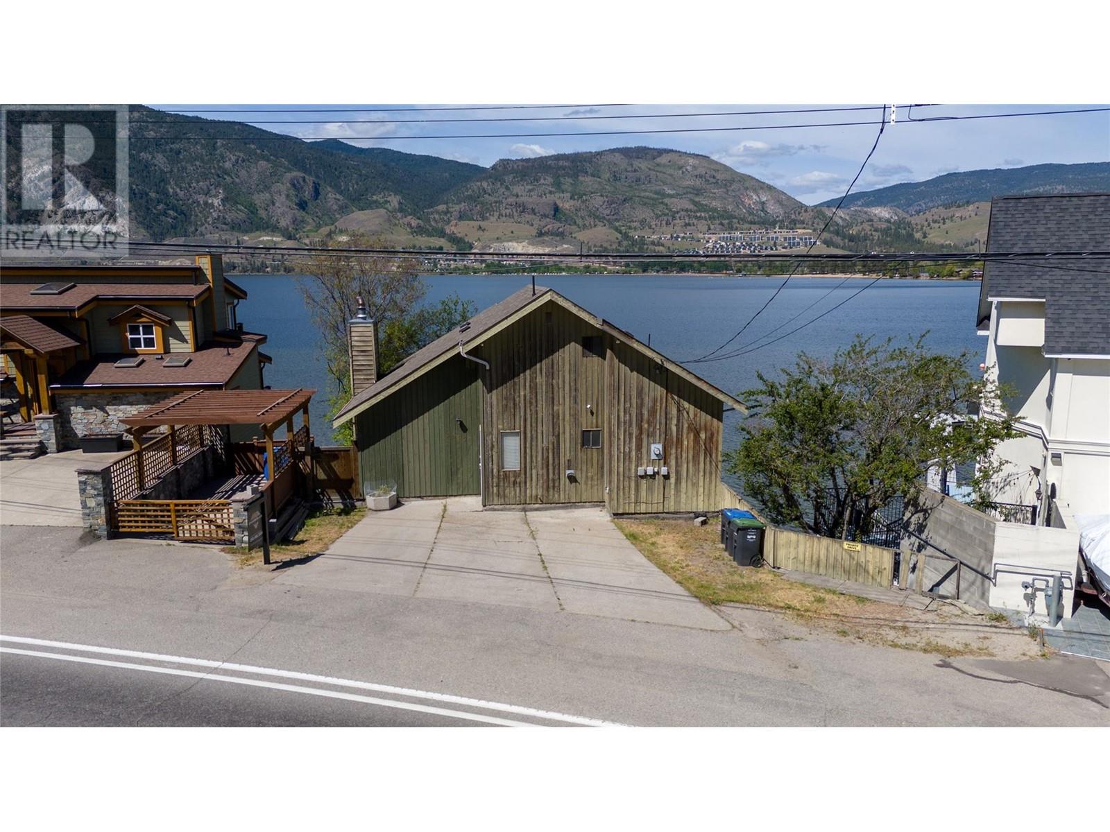 3965 Lakeside Road, Penticton, British Columbia  V2A 8W1 - Photo 24 - 10313670