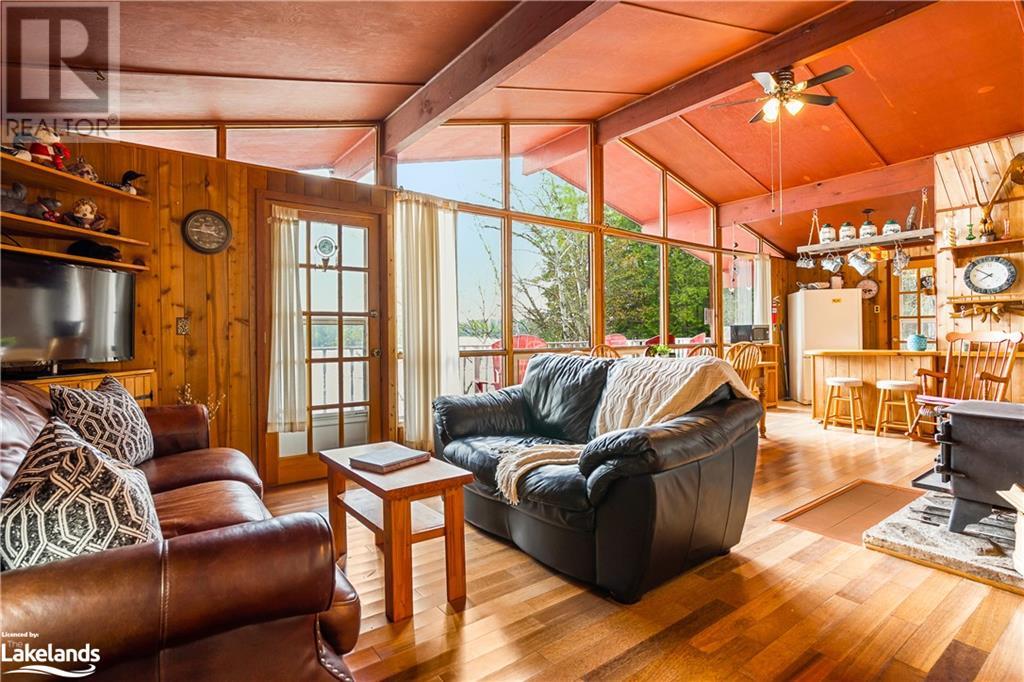 5863 Kennisis Lake Road, Haliburton, Ontario  K0M 1S0 - Photo 4 - 40589503