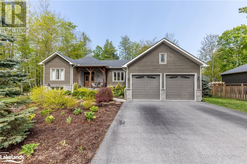 32 Pinecone Avenue, Tiny, Ontario  L9M 0J2 - Photo 3 - 40587612