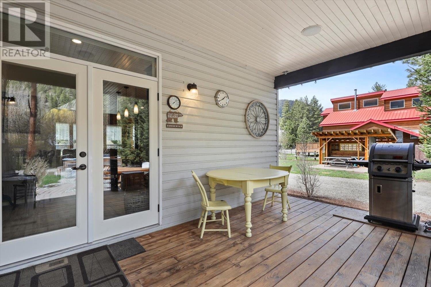 2625 Otter Avenue, Tulameen, British Columbia  V0X 2L0 - Photo 41 - 10314187
