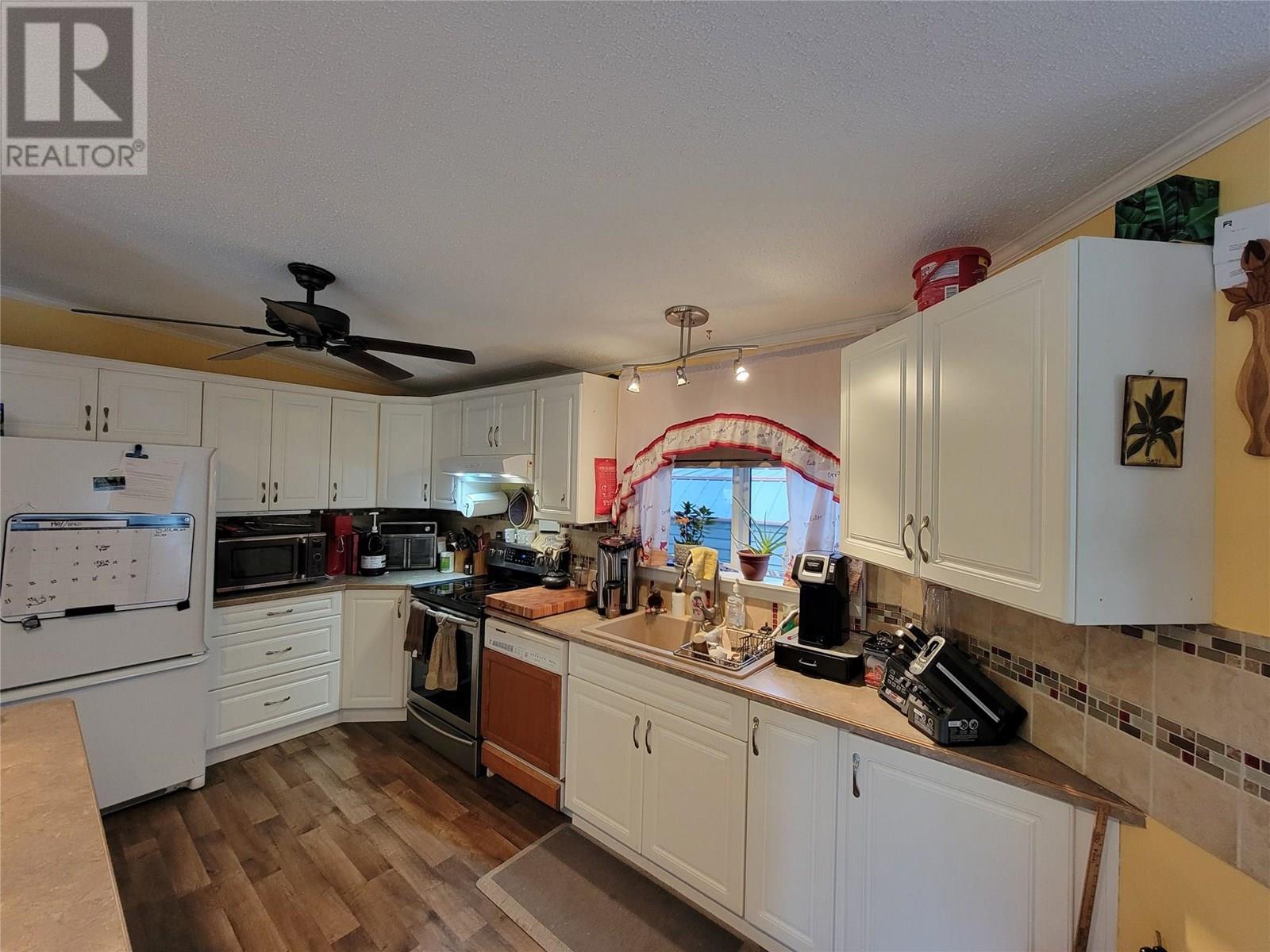 3455 Highway 3 Unit# 4, Keremeos, British Columbia V0X 1N1 - Photo 6 - 10311478