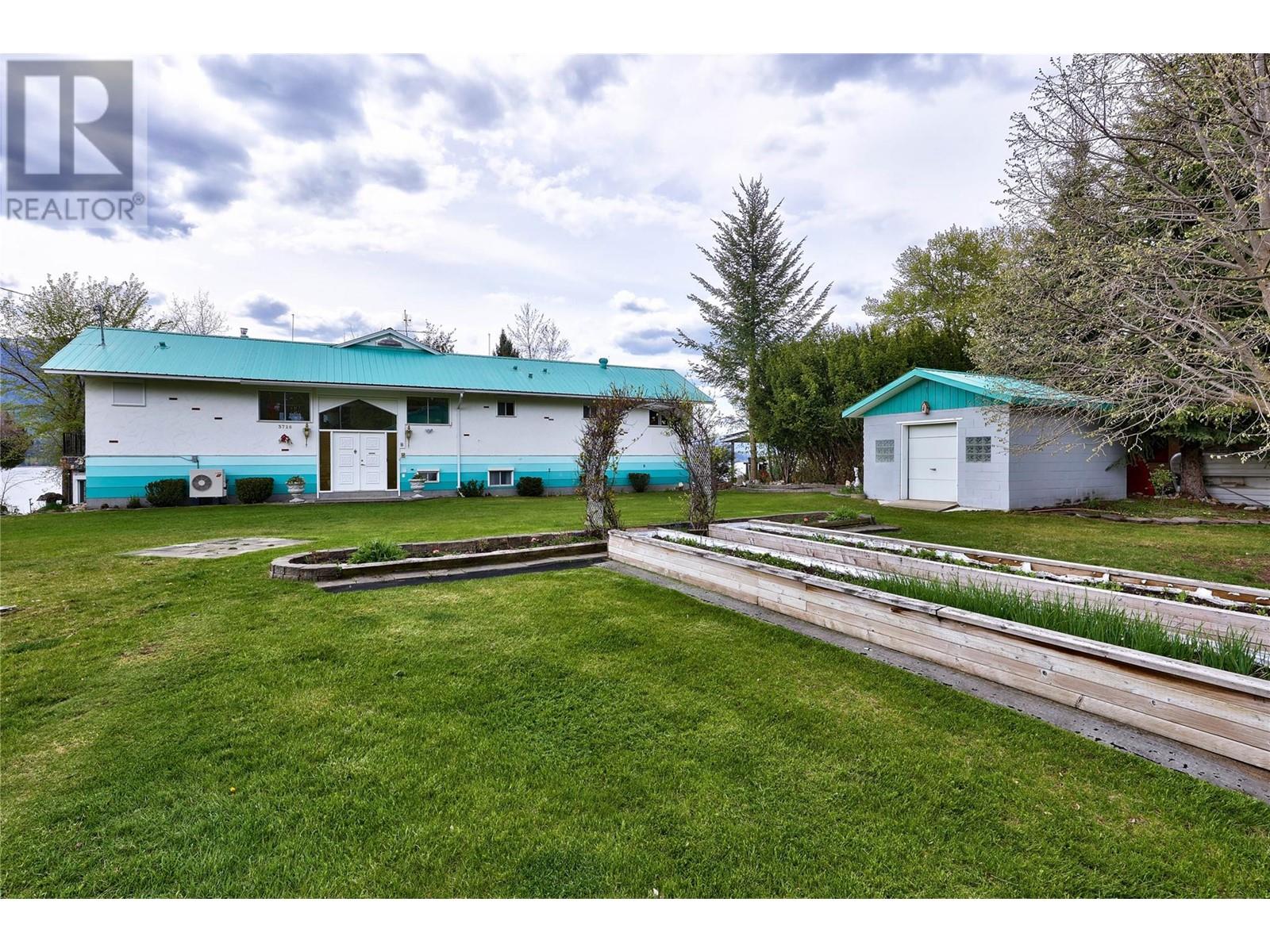Lorem Ipsum Dol, Scotch Creek, British Columbia  V0E  - Photo 10 - DEMO26893754