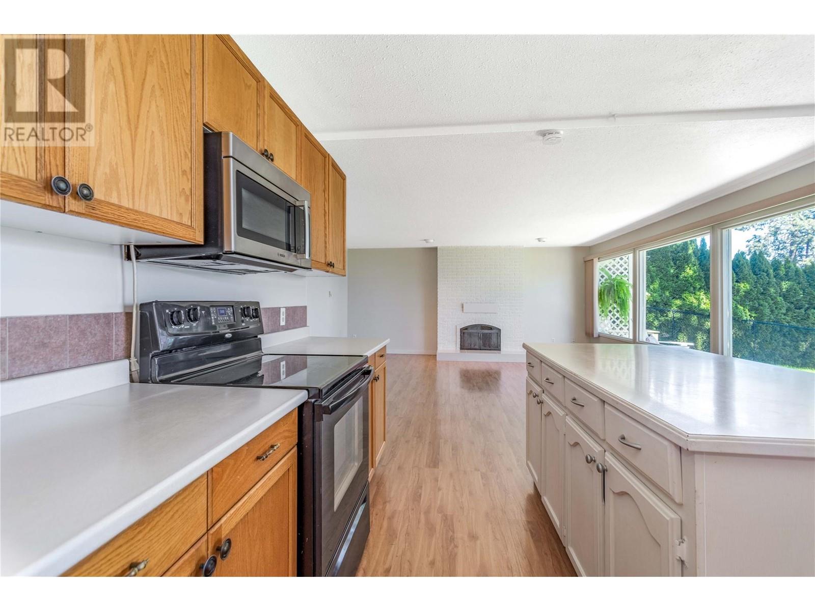 2083 Manuel Road West Kelowna