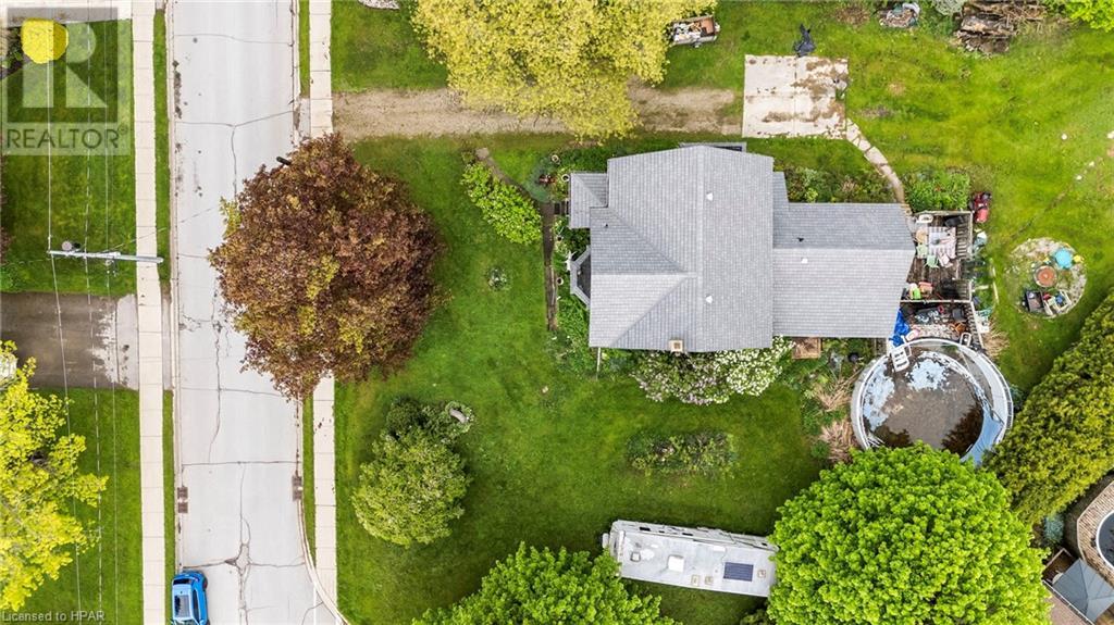 137 Diagonal Road, Wingham, Ontario N0G 2W0 (26902121) Coldwell