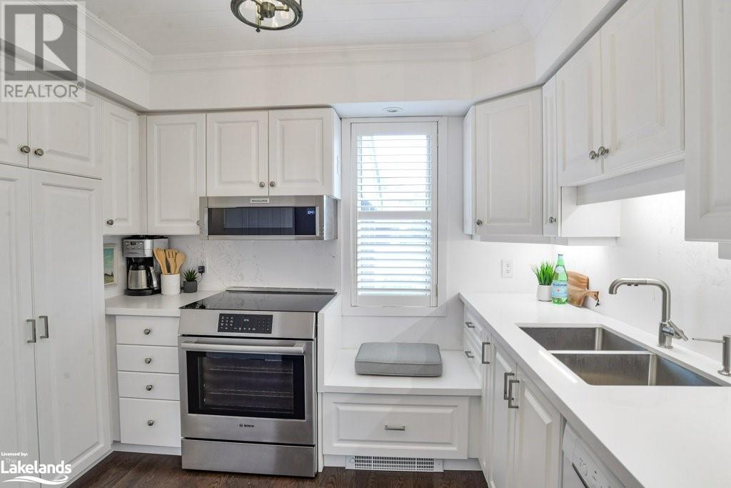 15 Golf Course Road Unit# 2, Bracebridge, Ontario  P1L 1M7 - Photo 2 - 40589438
