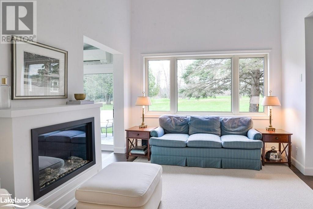 15 Golf Course Road Unit# 2, Bracebridge, Ontario  P1L 1M7 - Photo 4 - 40589438