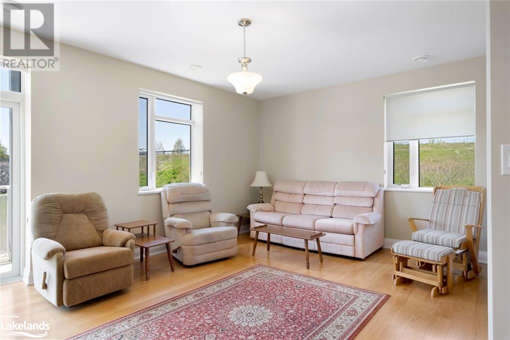 20b Silver Birch Court Unit# 204, Parry Sound, Ontario  P2A 0A7 - Photo 11 - 40589404