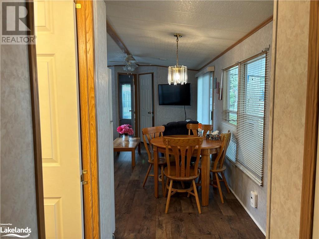 85 Theme Park Drive Unit# 153, Wasaga Beach, Ontario  L9Z 1X7 - Photo 14 - 40587541