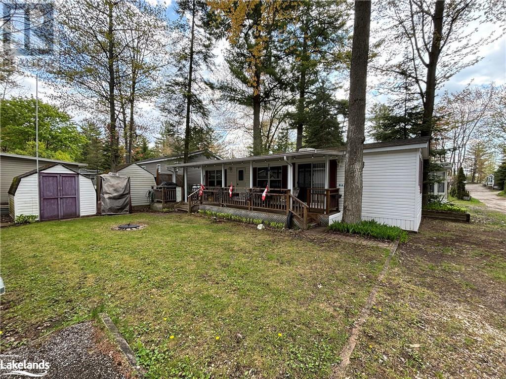 85 Theme Park Drive Unit# 153, Wasaga Beach, Ontario  L9Z 1X7 - Photo 4 - 40587541