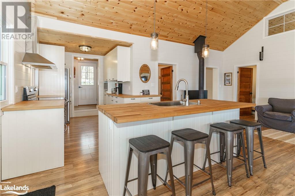 99 Bala Park Island, Bala, Ontario  P0C 1A0 - Photo 14 - 40590159