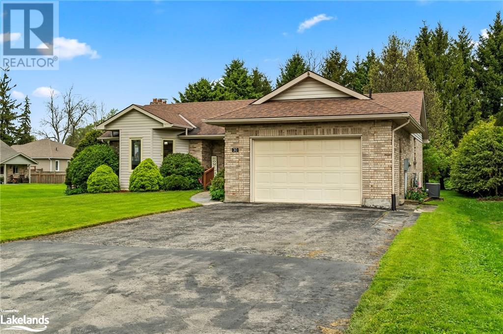 30 Ann Street N, Clifford, Ontario  N0G 1M0 - Photo 2 - 40589882