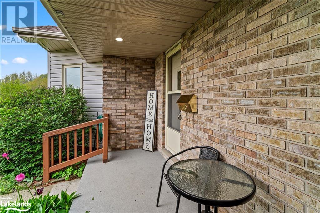30 Ann Street N, Clifford, Ontario  N0G 1M0 - Photo 3 - 40589882
