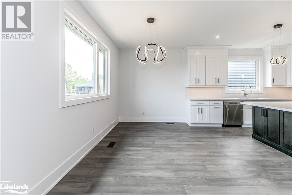 18 Lakeshore Road, Wasaga Beach, Ontario  L9Z 2Y5 - Photo 15 - 40589793
